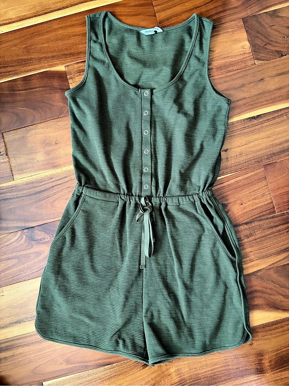 PrettyGarden Green Romper Size Small Like New
